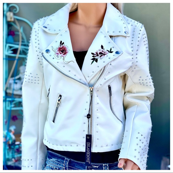 🎉HOST PICK🥳 NWT Blank NYC Floral Stud Trendy Zip Moto Bomber Crop Jacket - Picture 14 of 16